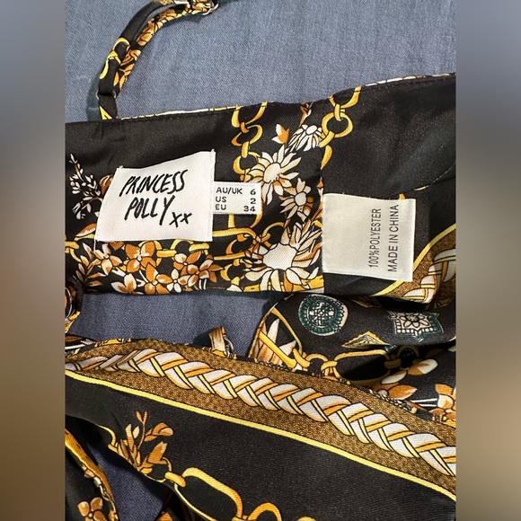Princess Polly Floral Black Gold‎ Satin Scarf Top Cropped Tank Size 2 NWOT - Picture 8 of 9